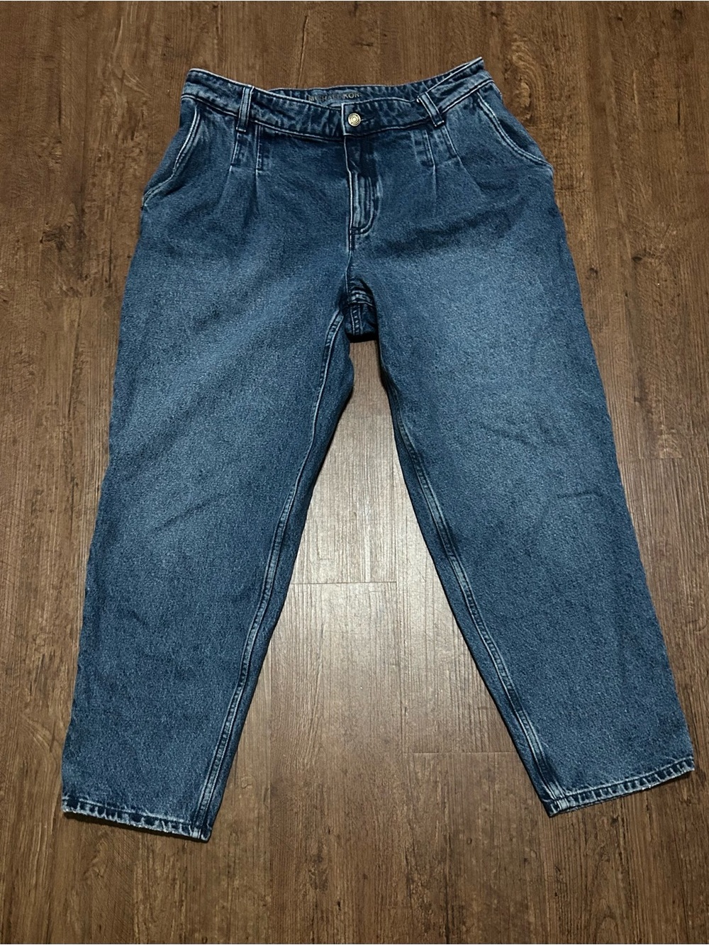 Michael Kors balloon jeans